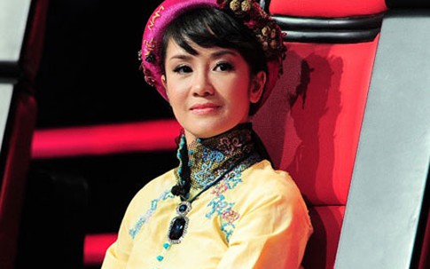 Chấm phong cách trang điểm giám khảo Giọng hát Việt