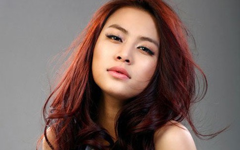 Hoàng Thùy Linh càng giản dị càng đẹp