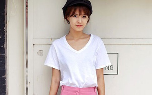 Những chiếc áo hè có thể tận dụng cho thời trang thu đông