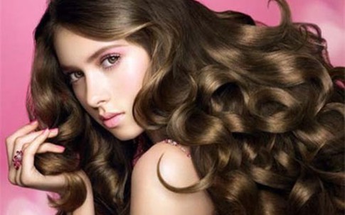 Bí quyết chăm sóc mái tóc mùa lạnh