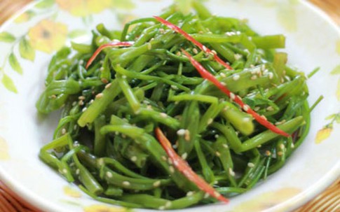 Lạ mà quen với món nộm rau muống 