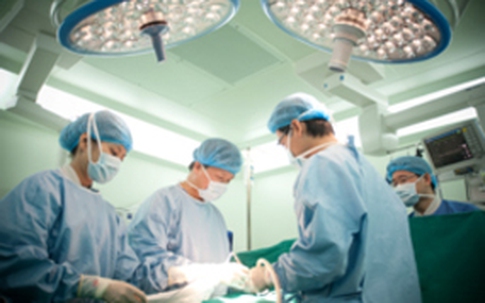 Vingroup tài trợ 200 ca phẫu thuật từ thiện tại Vinmec