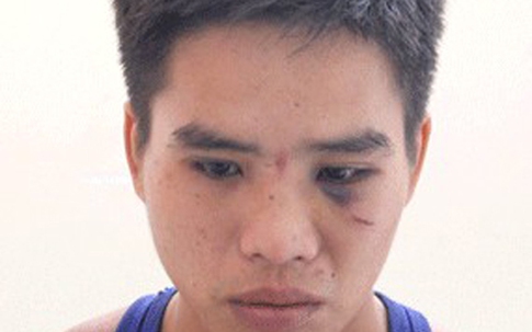 Bố tàn độc dìm con mới sinh vào bể nước 4 lần cho đến chết 