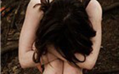 Bắt kẻ hiếp dâm thiếu nữ 16 tuổi từ đêm đến sáng