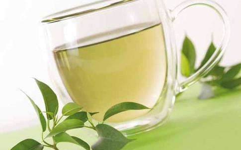 5 loại nước bạn nên uống sau giờ nghỉ trưa