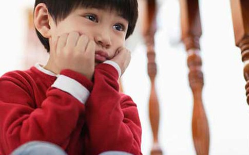 Nhận biết trẻ tự kỷ qua ánh mắt