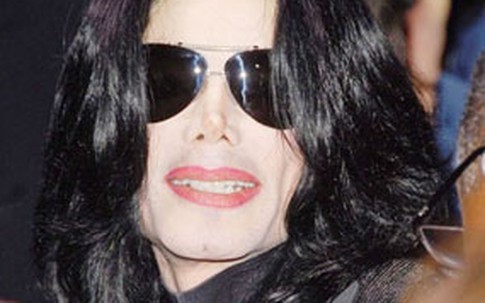 Michael Jackson lập di chúc từ năm 2002