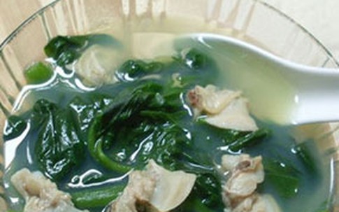 Canh mùng tơi nấu ngao