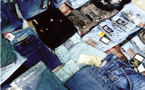 Trước thông tin mặc quần bò mài Trung Quốc có thể bị mắc bệnh: Không nên hoang mang