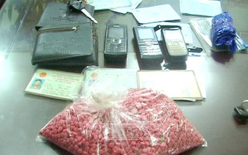 Giấu ma túy trong yếm xe máy