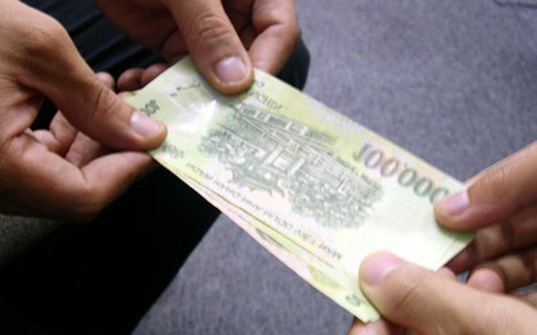 Nhận tiền người yêu cho có phạm tội?