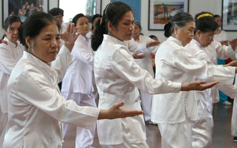 Ba cách đối phó bệnh xương khớp ở người già