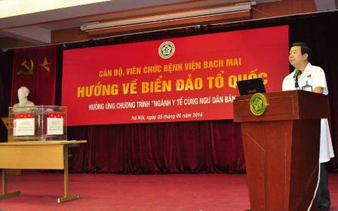 Bệnh viện Bạch Mai “Cùng ngư dân bám biển”