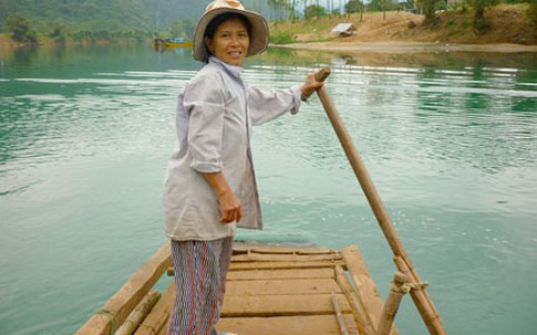 Sự thật về bến đò "ma ám" và chuyện người phụ nữ hóa giải lời đồn khủng khiếp 
