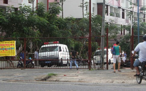 Một người Hàn Quốc chết trong tình trạng lõa thể