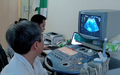 Cứu thai phụ chửa ngoài tử cung bị vỡ