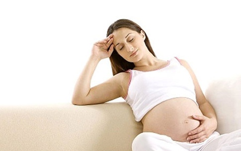 Mẹ tinh ý phát hiện thai bất thường