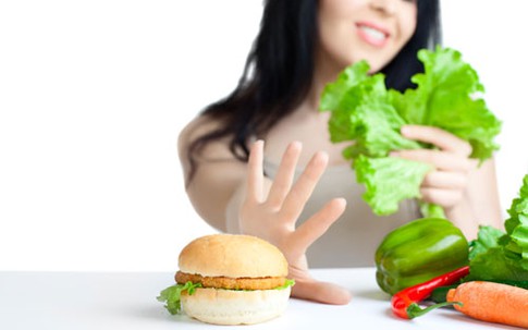 Tránh sai lầm thường gặp khi ăn kiêng