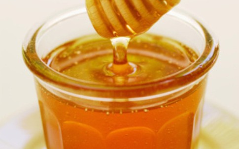 Danh sách thực phẩm bé cần tránh trong thời kỳ tập ăn dặm