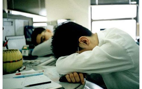 Bí quyết để 'sống sót' qua một ngày thiếu ngủ