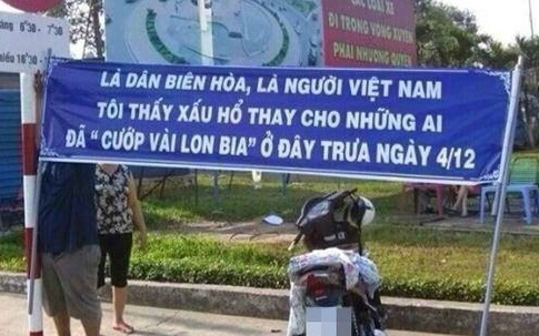 Dậy sóng vì băng rôn xin lỗi vụ hôi bia ở Đồng Nai