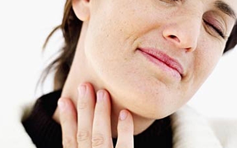 9 cách giảm đau họng hiệu quả