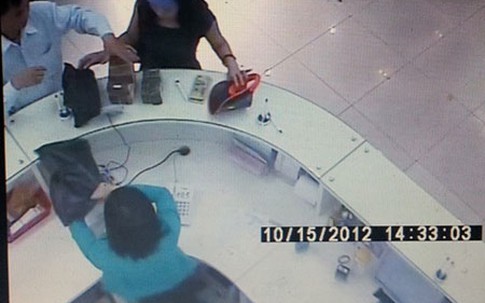 Cú lừa tình siêu đẳng và tiếng kêu cứu thống thiết