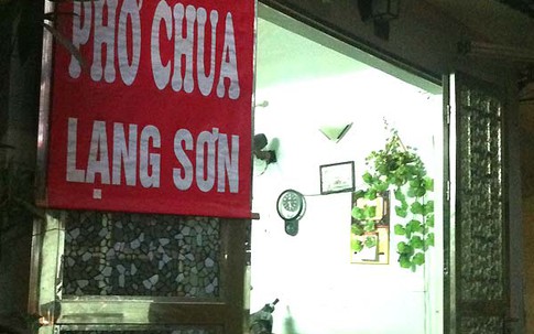 Thưởng thức phở chua Lạng Sơn giữa lòng phố cổ