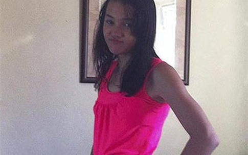 Cô bé tử vong giữa căn nhà đầy chó dữ