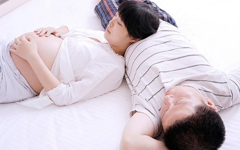 Vợ không muốn đẻ vì sức khỏe yếu