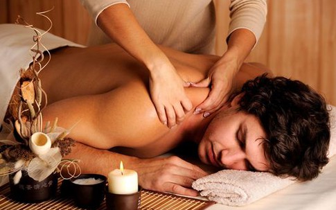 "Chuyện ấy" tốt hơn bởi... massage