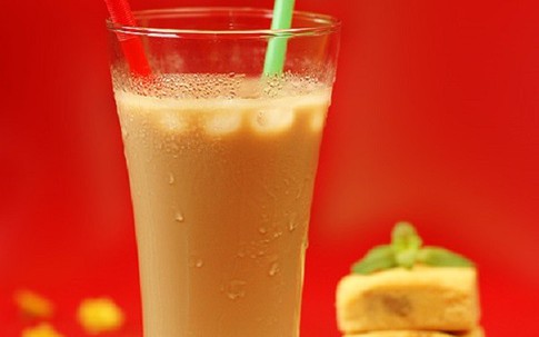 Cách pha trà sữa cà phê đậm đà thơm ngon