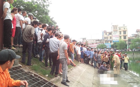 Cô gái lao xuống hồ quyên sinh