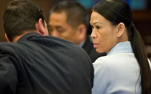 Một phụ nữ Việt cắt "của quý" chồng