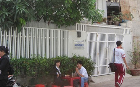 Đi chơi lễ, trộm vào nhà hốt bạc tỉ