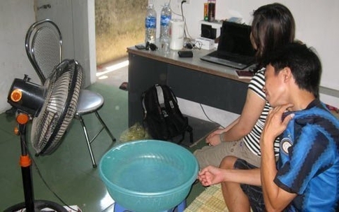 Miền Bắc, miền Trung nắng nóng gay gắt