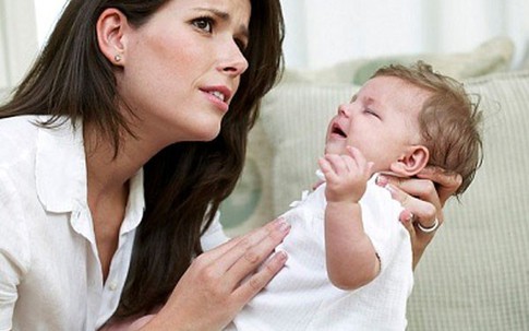 Bị nhắc đẻ thêm con, chị em nhảy “chồm chồm”