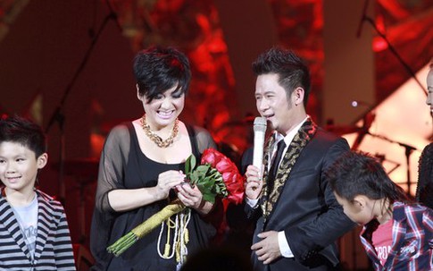 Bằng Kiều chia tay vợ