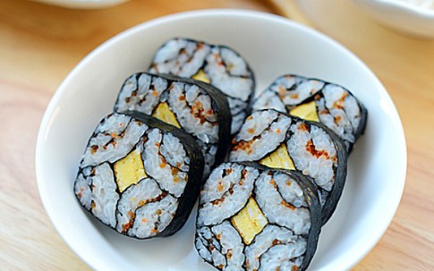 Cách làm sushi độc đáo, ngon miệng