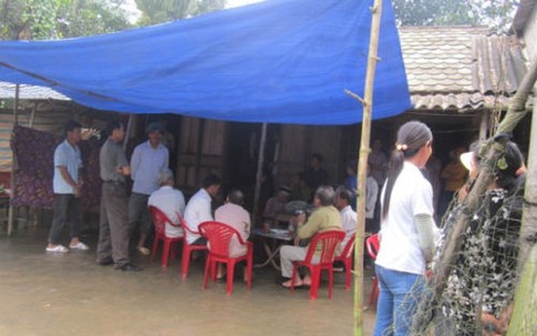 Sét đánh chết học sinh lớp 5 trên đường đi học về