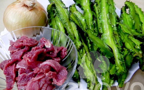 Giòn ngon đậu rồng xào thịt bò