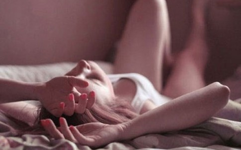 Kiều nữ, sau cơn "đập đá" 5 - 6 đàn ông vẫn chưa thỏa sex