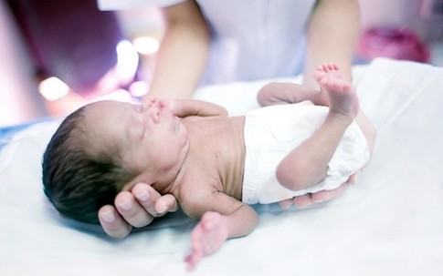 Những điều mẹ bầu cần biết về nguy cơ sinh non