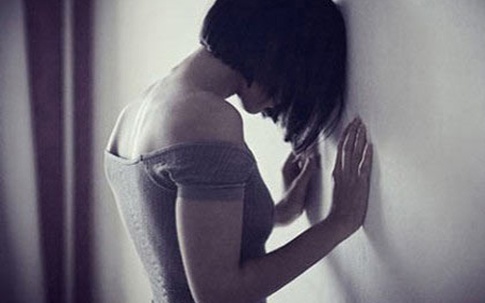 Ám ảnh tận cùng của người cháu bị bác ruột xâm hại