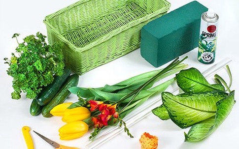 Cách cắm hoa đẹp và lạ cho bàn tiệc