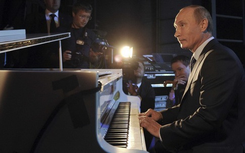 Tổng thống Putin được bầu là người độc thân hấp dẫn nhất