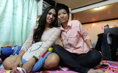 Những chuyện tình bất chấp giới tính
