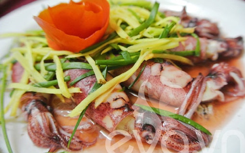 Ốc, trai, mực hấp gừng tuyệt ngon