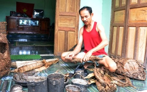 Choáng: Phỏng vấn "người rừng"...1 triệu đồng