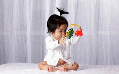 Giúp con vận động tốt qua các giai đoạn